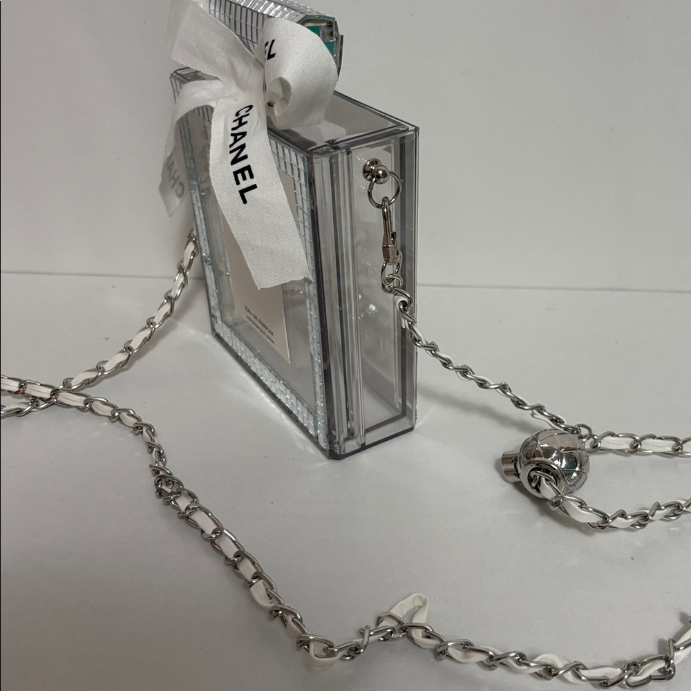 Plastic Clear No 5 Chanel Perfume Bottle Clutch Bag - Picture 8 of 9